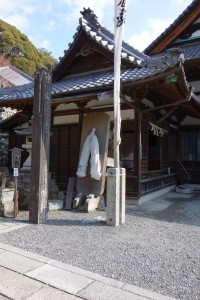 可睡斎 大きなわらじ