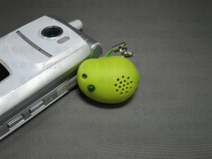 枝豆しばのおしゃべりストラップ背面