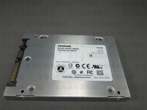 SSDN-ST64H本体底面