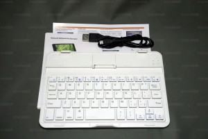 Portable Bluetooth Keyboard付属品
