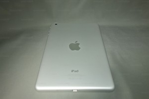 iPad mini本体背面