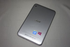 W4-820/FP 本体裏面