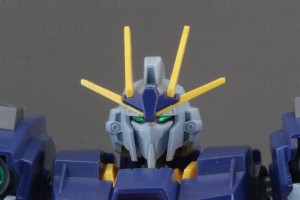 ライトニングガンダム 顔アップ正面