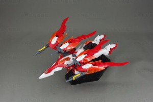 HGBFウイングガンダムゼロ炎 飛行形態斜め
