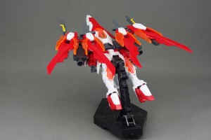 HGBFウイングガンダムゼロ炎 飛行形態背面